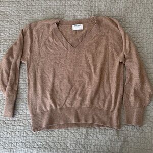 Old Navy SoSoft Loose V-Neck Sweater in Driftwood Heather Women’s Small